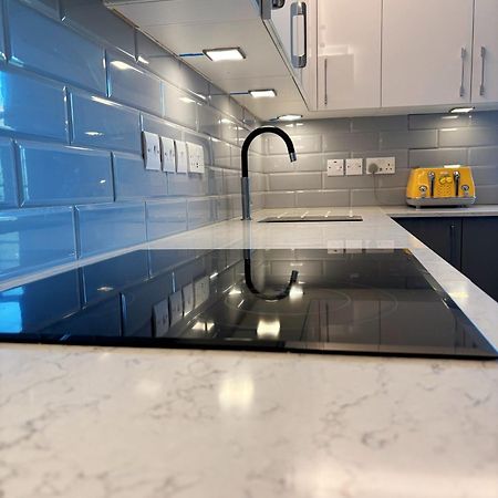 Double Bedroom In Clapham Londres Exterior foto